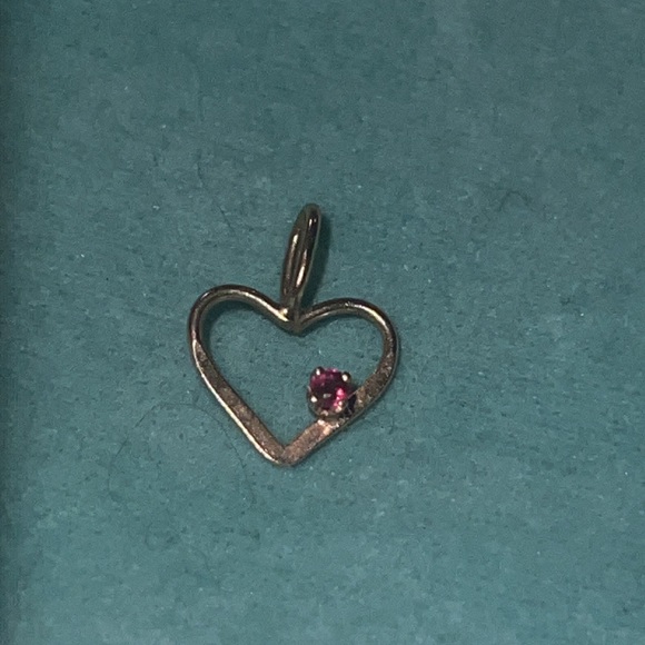 14k Yellow Gold Ruby Hollow Heart Shaped Pendant Charm - Picture 4 of 5